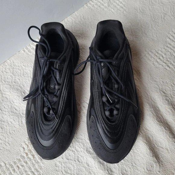 Adidas Ozelia Black  Chunky Athletic Casual Sneaker - Picture 3 of 12